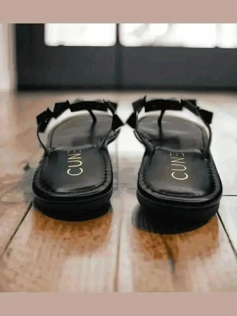 Black Stud Flats