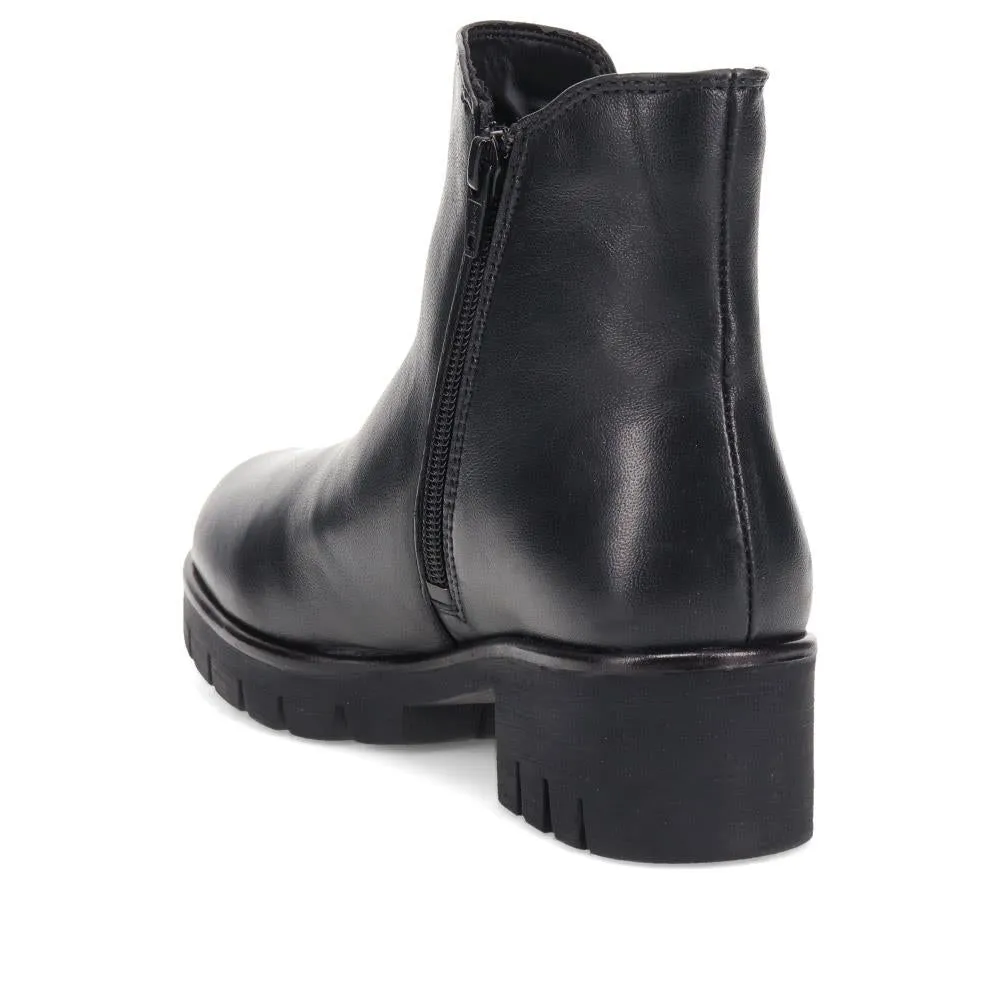 Chunky Leather Chelsea Boots - RNB40029 / 326 174