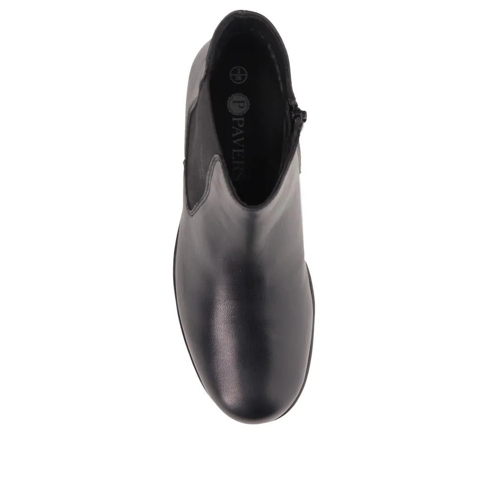Chunky Leather Chelsea Boots - RNB40029 / 326 174
