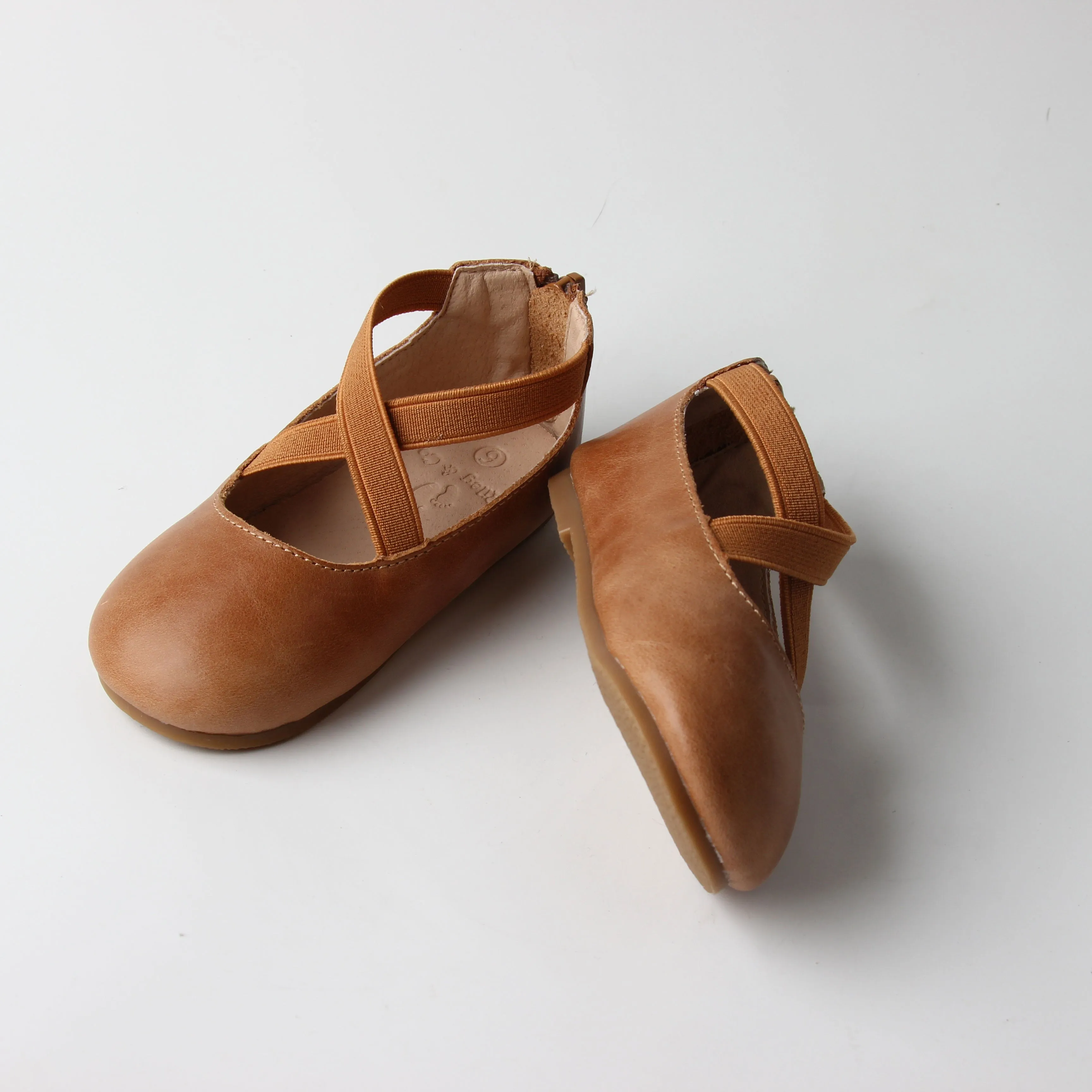 Eleyna Ballet Flats - Oil Waxed - Tan