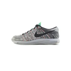 NIKE LUNAREPIC FLYKNIT