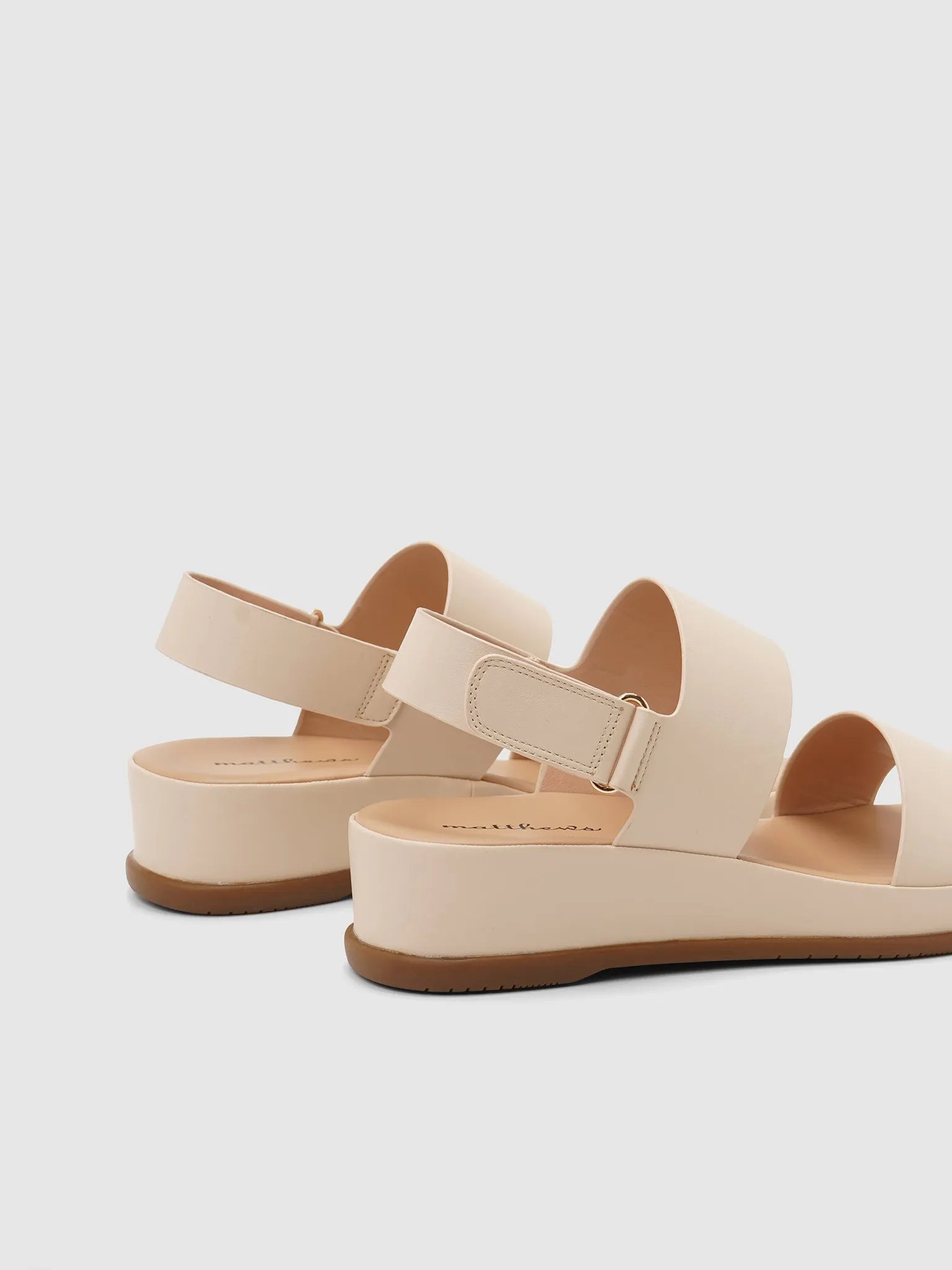 Quince Flat Sandals